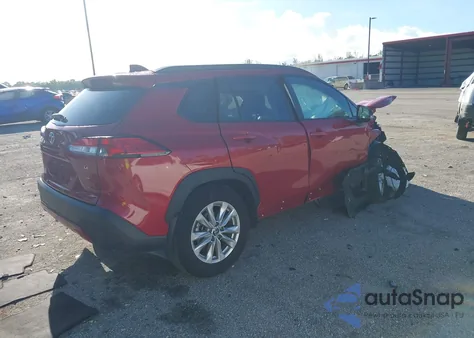 2023 Toyota Corolla Cross Le z USA, uszkodzony, nr VIN 7MUCAAAG1PV069319